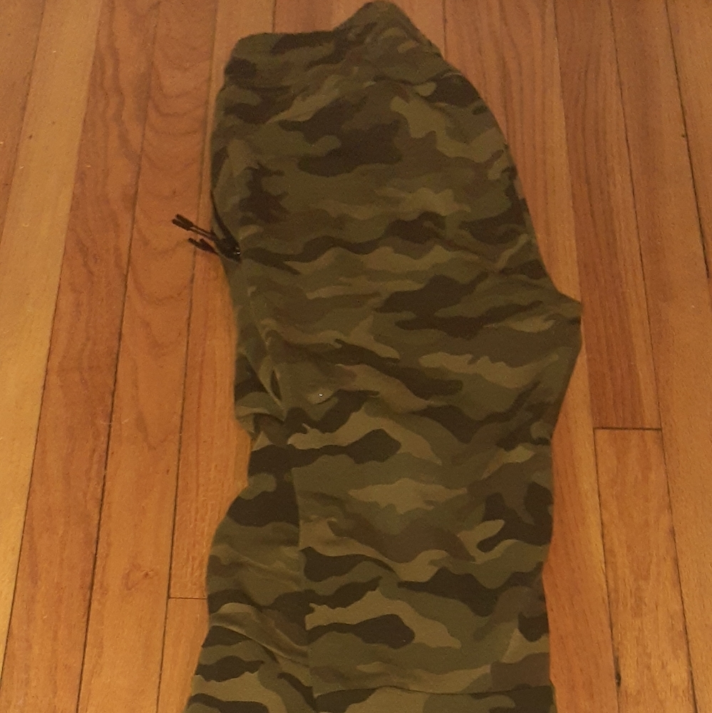 Camouflage men joggers